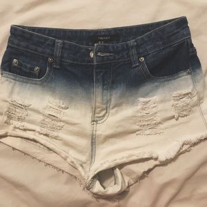 FOREVER 21 high-waist denim shorts
